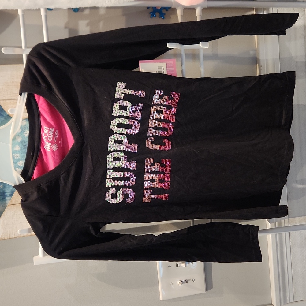 NWT BCRF Support the Cure Women's sz S long sleeve v-neck Shirt